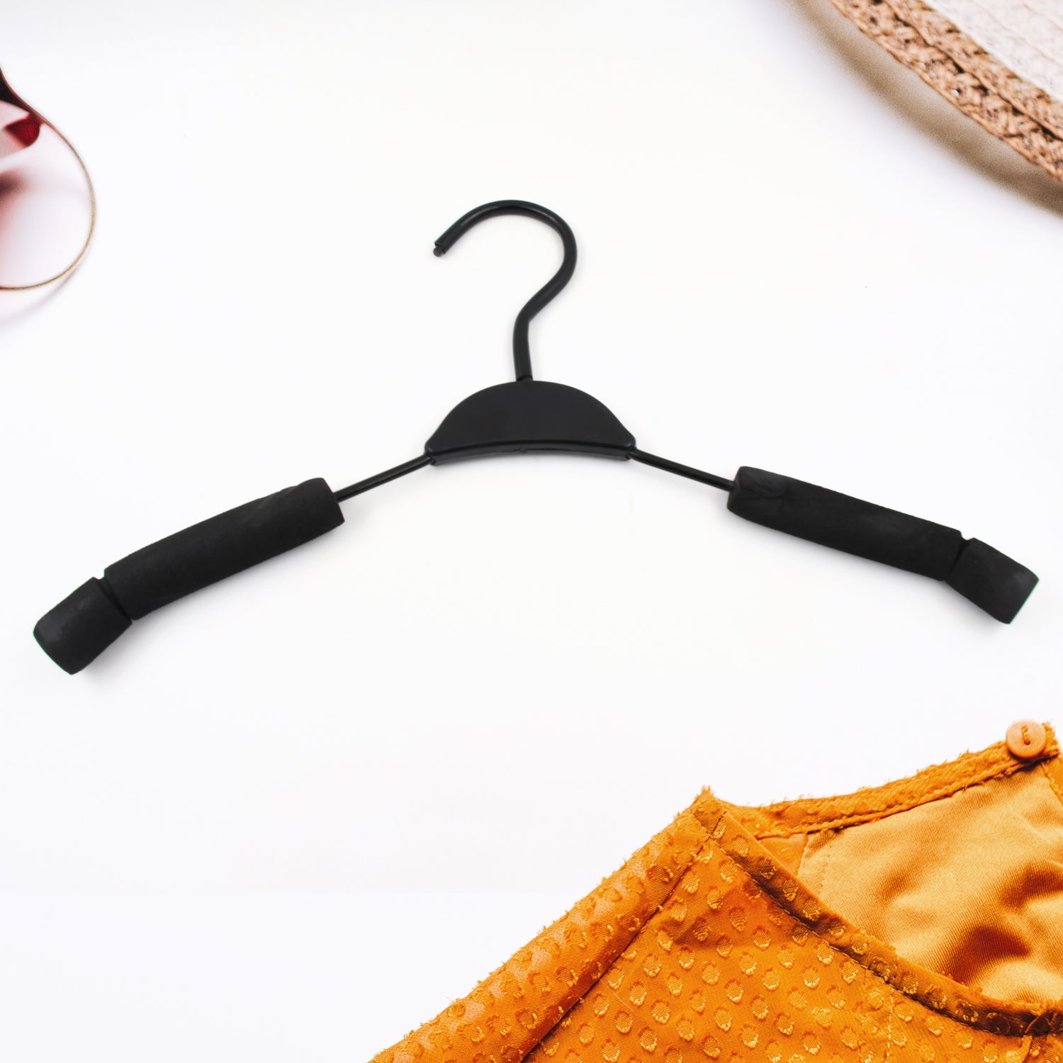 Solid Sponge Hanger Non-Slip Hanger Home No Trace Clothes Hanging Pants Clip Clothing Store Hangers, Clothes Hanger for Closet Wedding Dress Women, Men, Children Clothing (1 Pc / Mix Color) Solid Sponge Hanger Non-Slip Hanger Home No Trace Clothes Hanging Pants Clip Clothing Store Hangers, Clothes Hanger for Closet Wedding Dress Women, Men, Children Clothing (1 Pc / Mix Color)